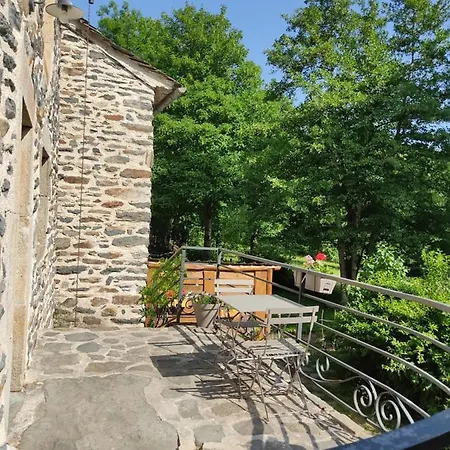 Vakantiehuis Le P'tit Nid De Riouffreyt Le Pertuis